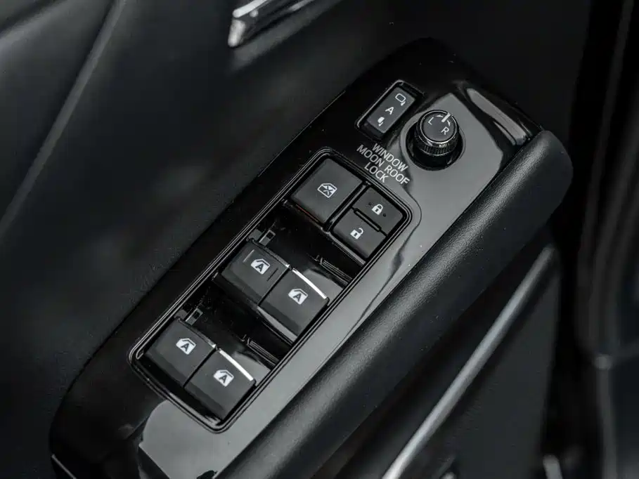 Toyota Vellfire 2020 2020 Twin Engine 2.5L HV Premium Edition