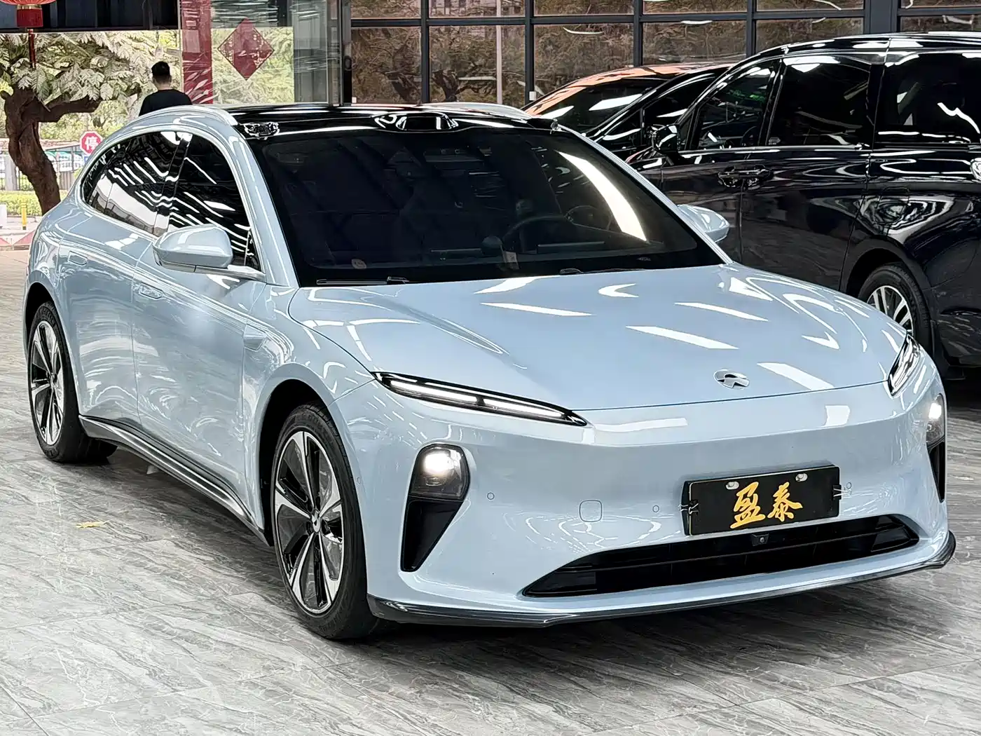 NIO NIO ET5T