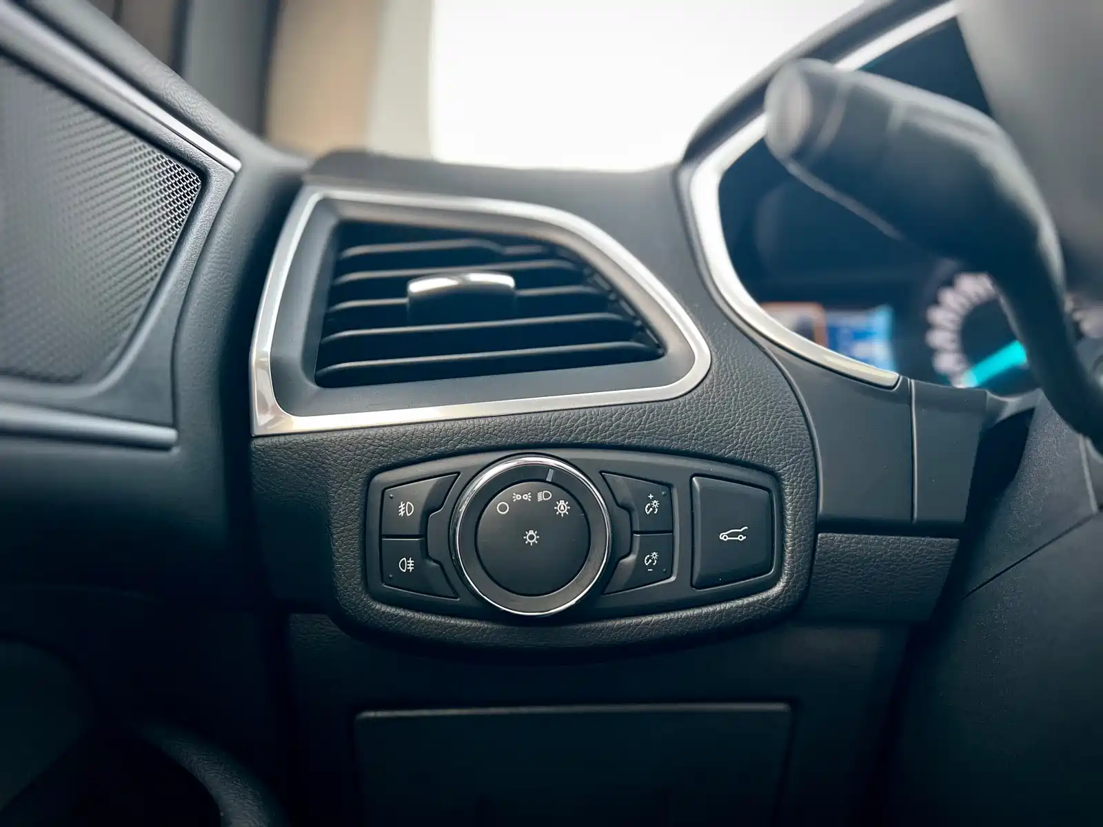 Фото 21 - Ford Edge