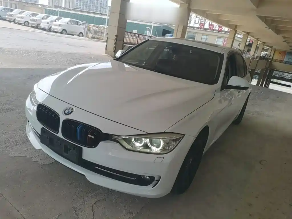Фото 1 - BMW 3 Series