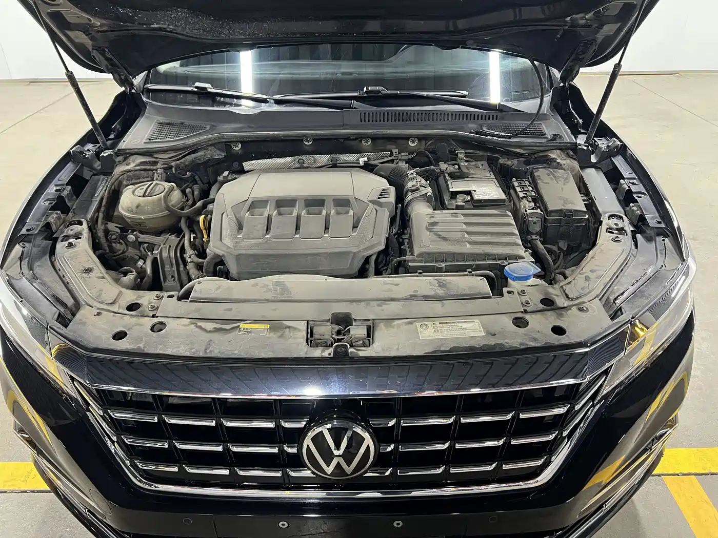 Volkswagen Passat 2021 Model 330TSI Luxury Edition фото 17