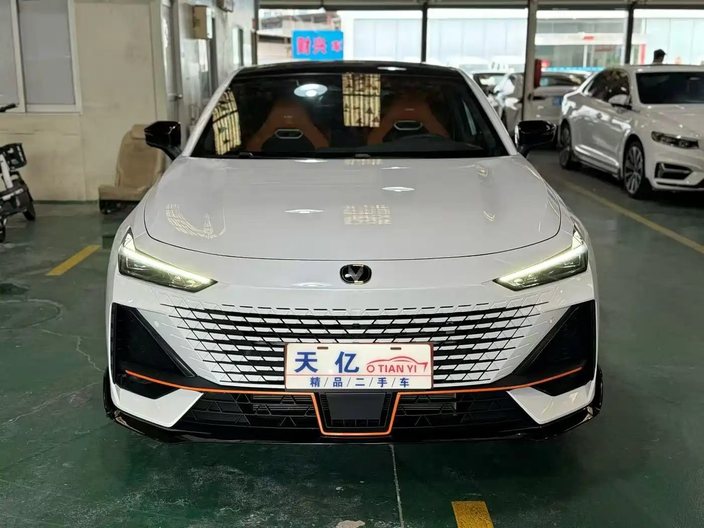 Changan UNI-V 2025 2025 1.5T 500Bar High Performance Sport Edition