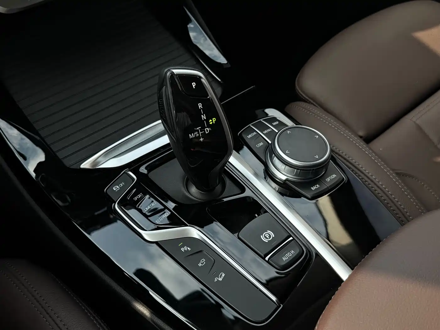 Фото 18 - BMW X3