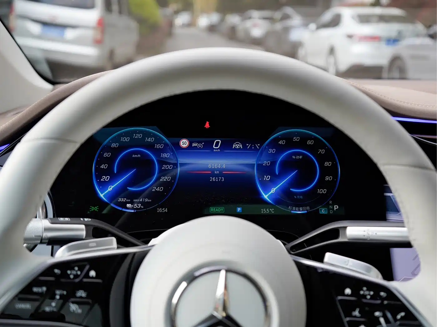 MERCEDES-BENZ EQS