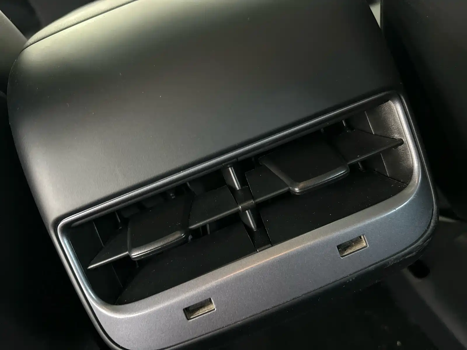 Photo 18 - Tesla Model 3