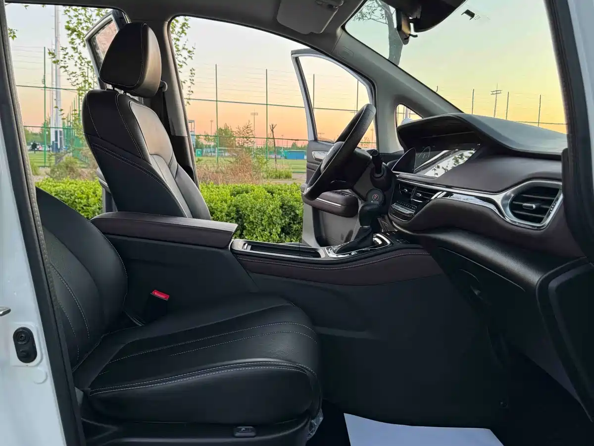 GAC Trumpchi Trumpchi M6 2021 PRO 270T Automatic Luxury Edition фото 14