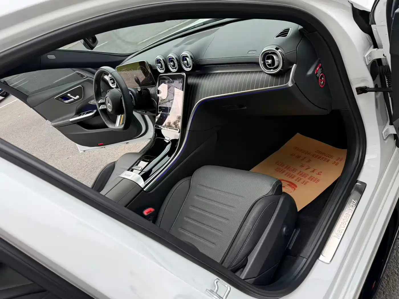 Mercedes-Benz C-Class 2024 C 260 L Night Edition Sport фото 8