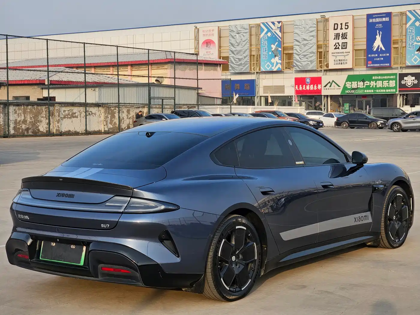 XIAOMI CAR XIAOMI SU7