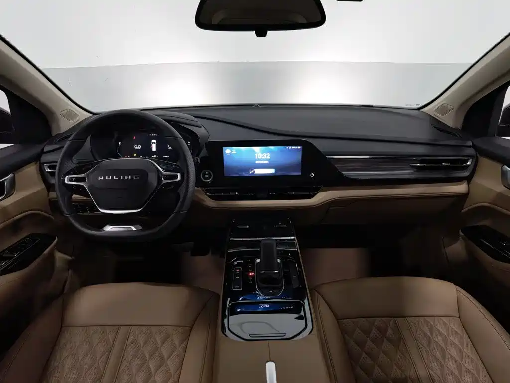 Wuling Motors Wuling Victory 2024 2023 2.0L DHT Premium Edition