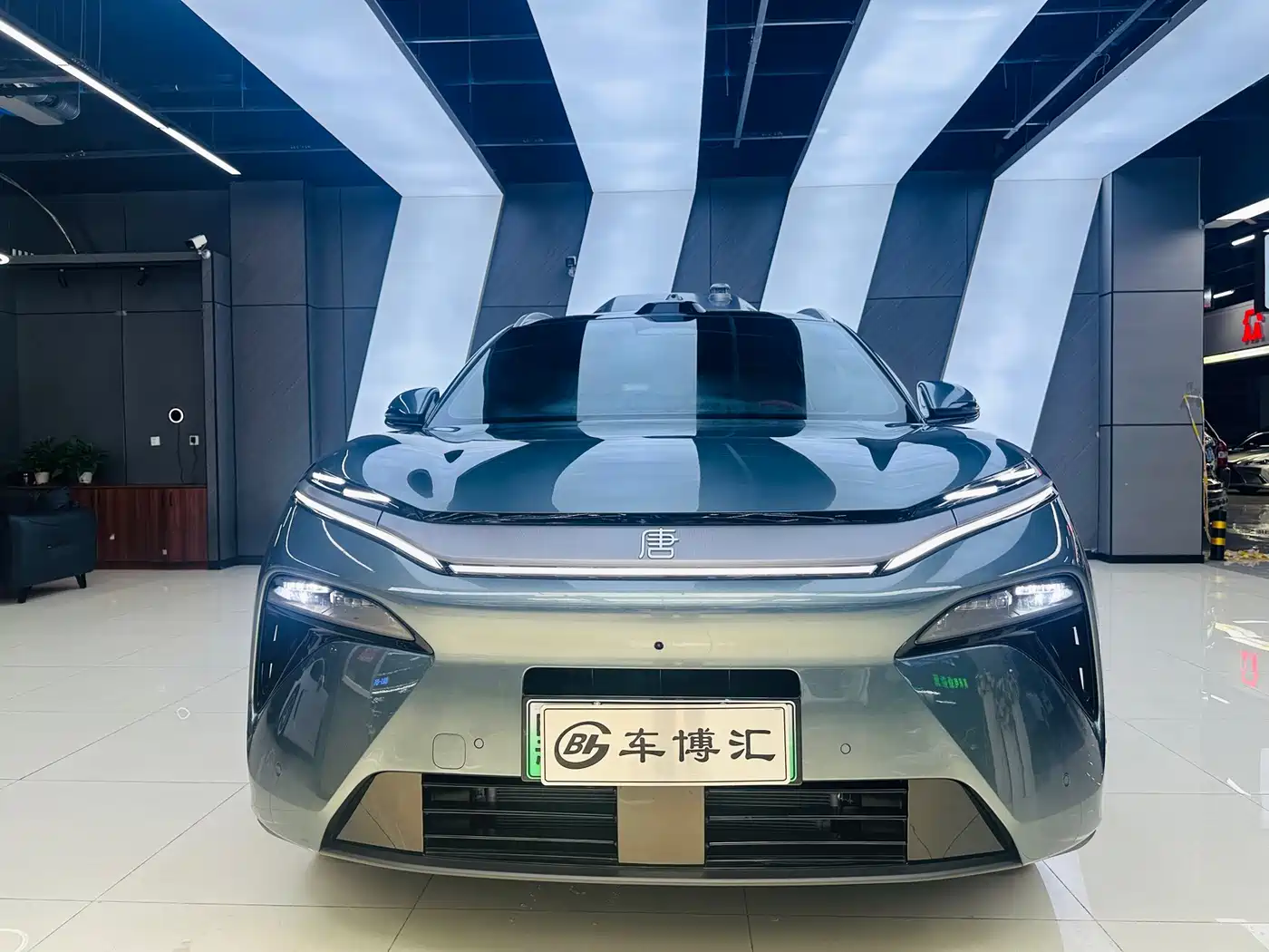 BYD Tang L 2025 2025 DM 175KM Drone Player Edition