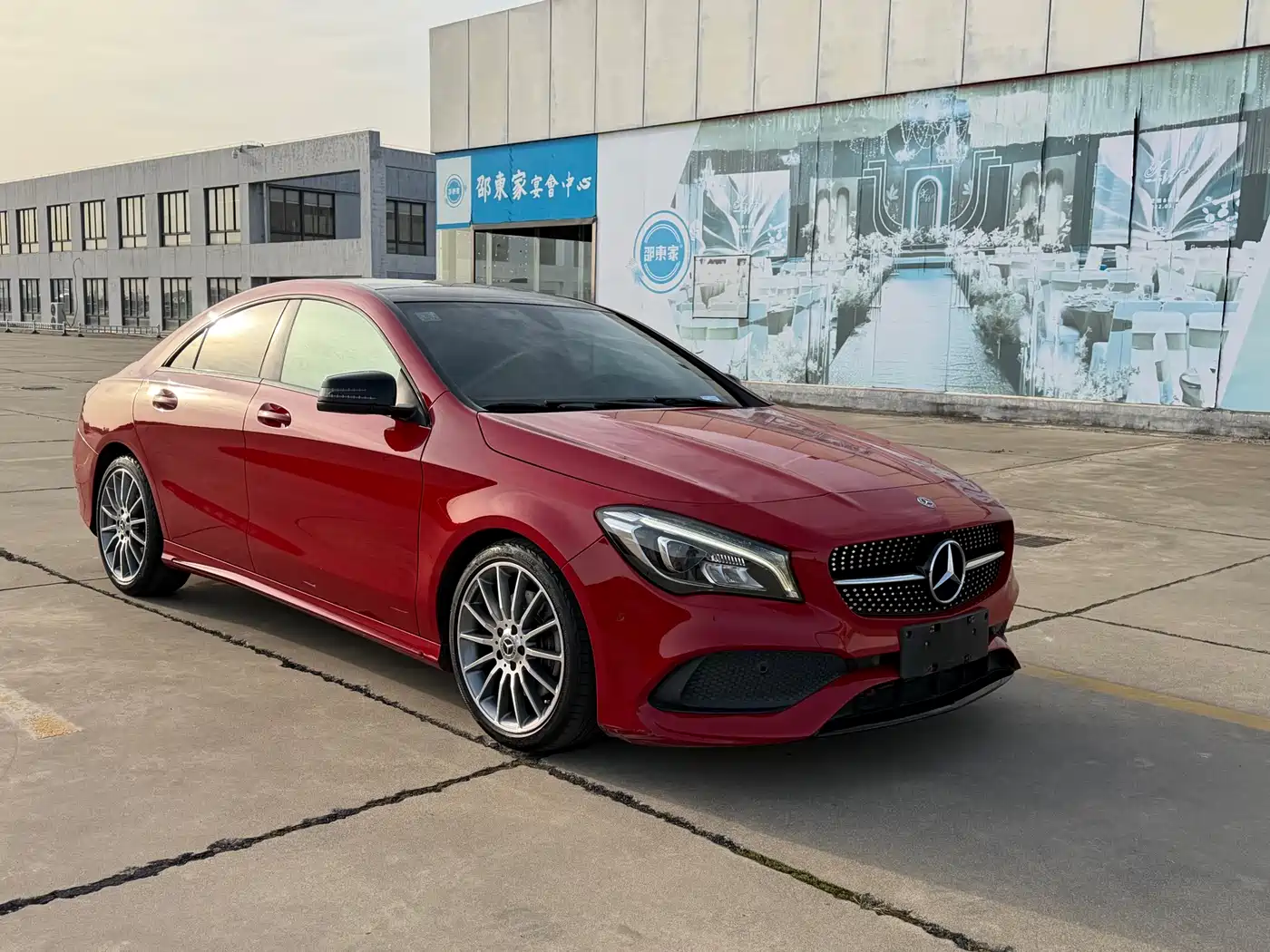 Mercedes-Benz CLA (Import) 2018 CLA 220 4MATIC фото 3