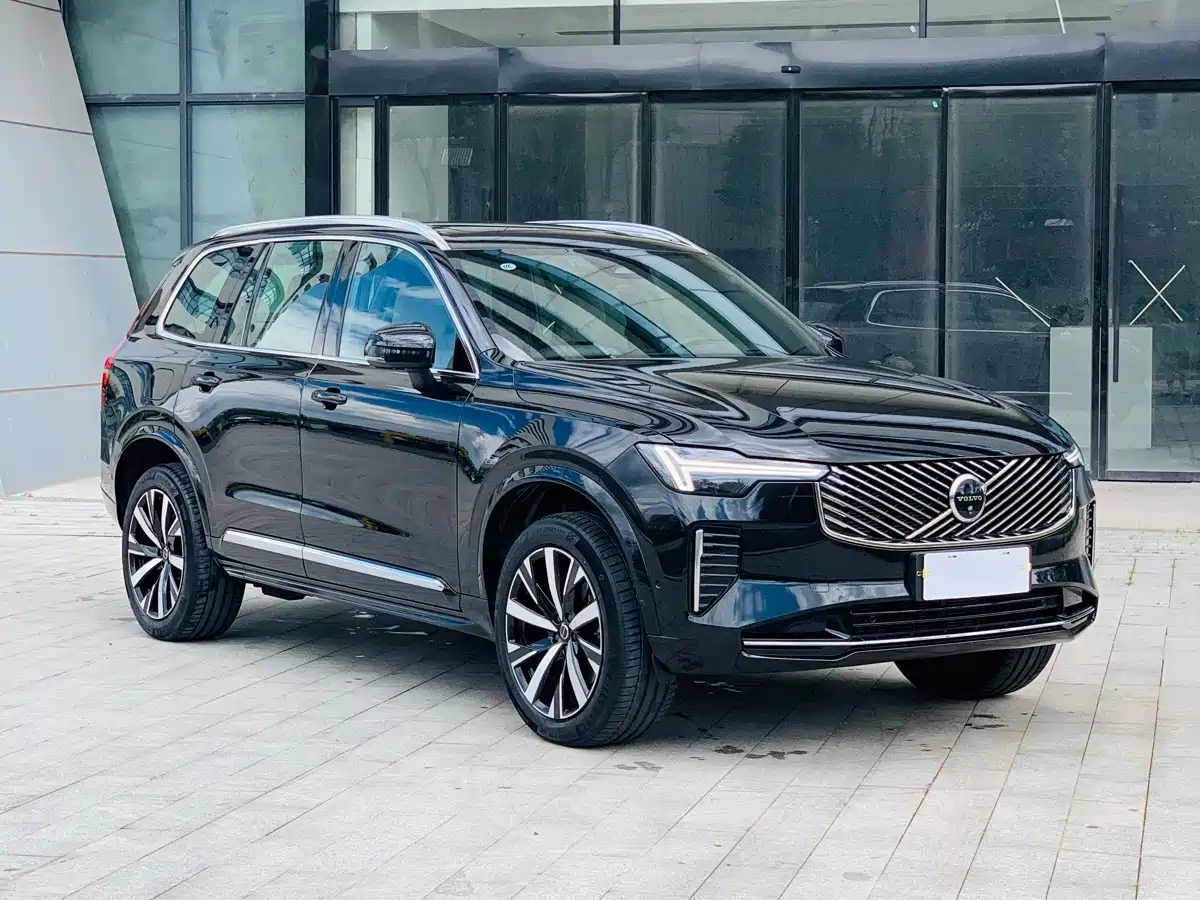2025 Volvo XC90