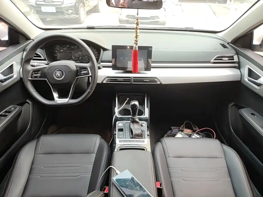 BYD Qin 2020 2019 1.5L Automatic Luxury Edition