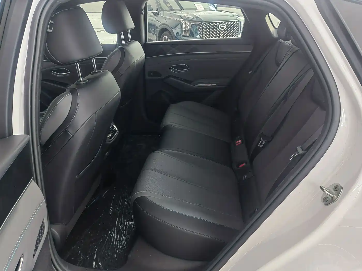BYD Qin L 2026 2026 Model DM-i Smart Drive Edition 128KM Pioneer