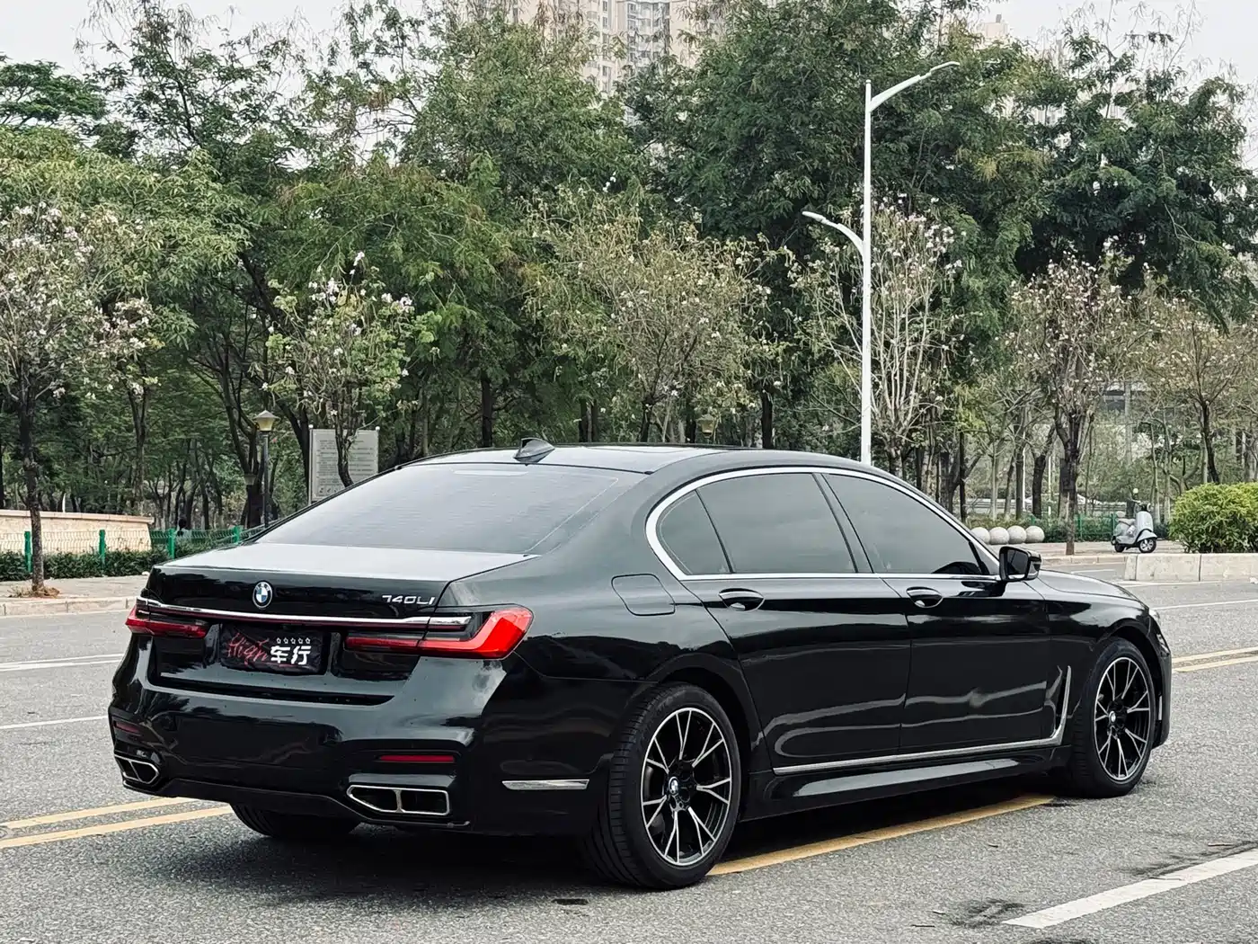 BMW 7 Series 2018 730Li Leading Type M Sport Package фото 6