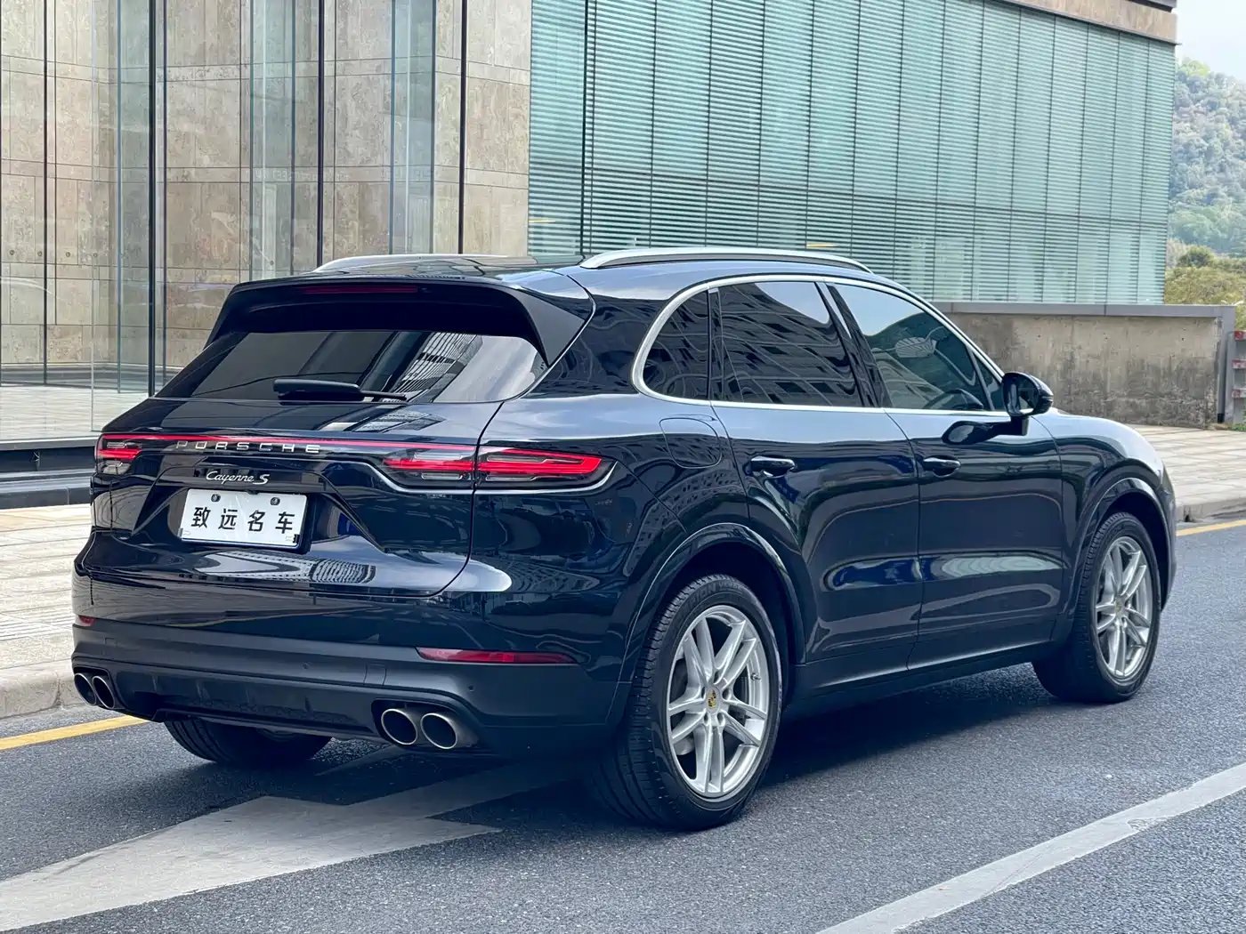 Porsche Cayenne 2018 Cayenne S 2.9T фото 5
