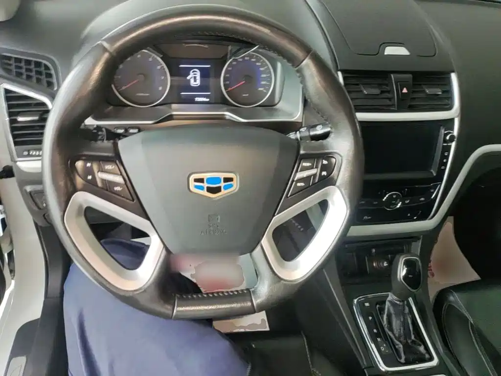 صورة 6 - Geely Emgrand