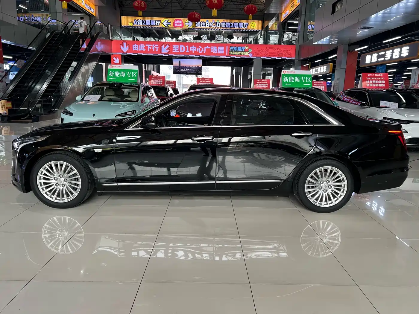 CADILLAC CT6