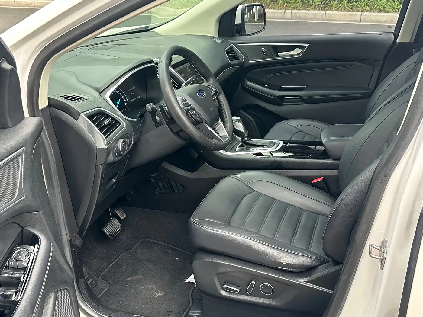 Ford Edge 2015 2015 2.0T GTDi 2WD Luxury