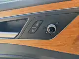 Фото 12 - Hongqi H5