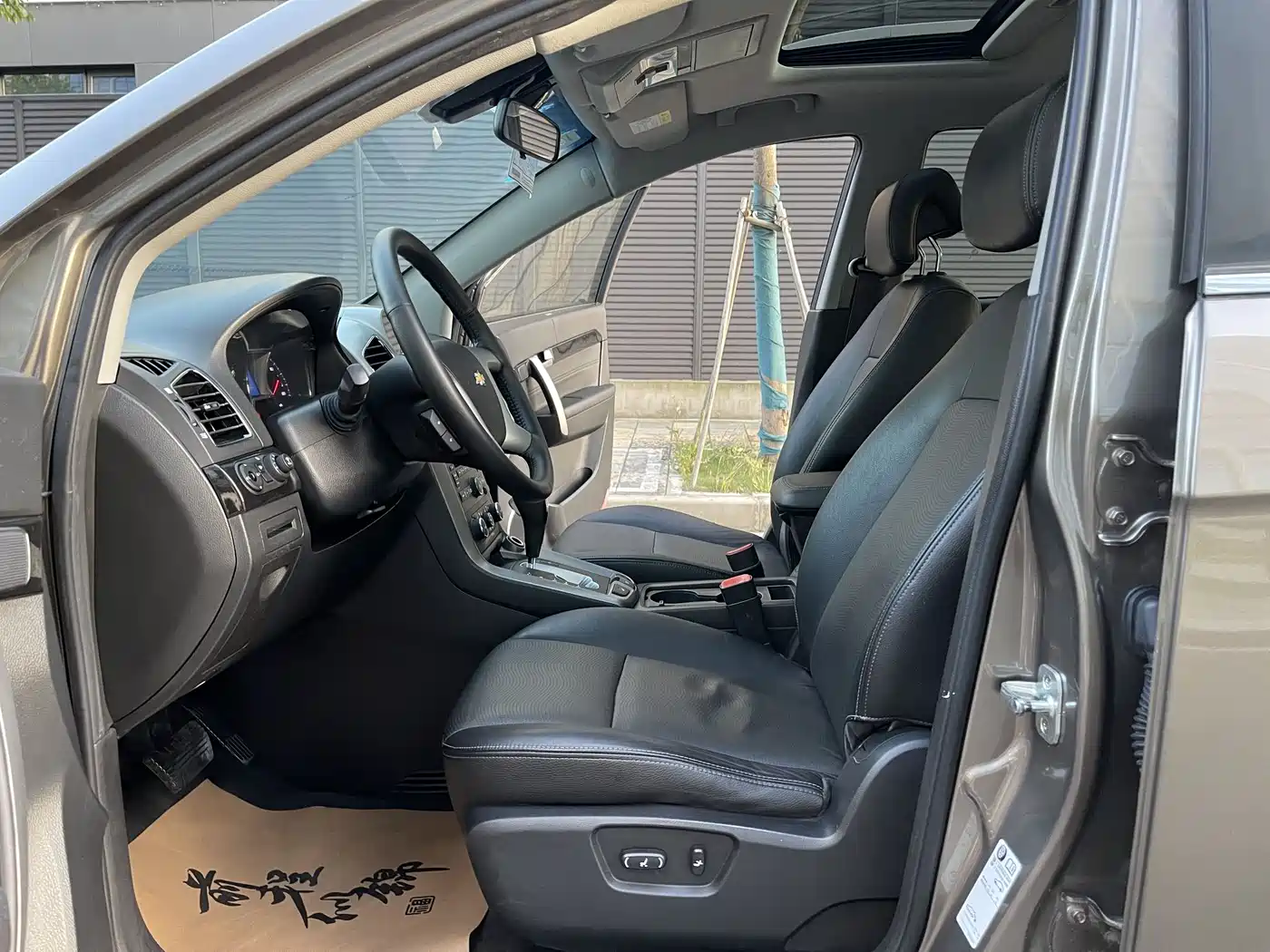 Chevrolet Captiva 2017 2.4L 4WD Flagship Edition 7-Seater фото 6