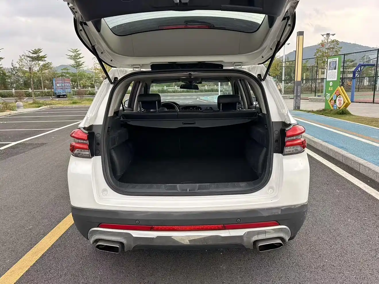 Zhonghua V7 2018 2018 280T DCT Luxury 5-seater