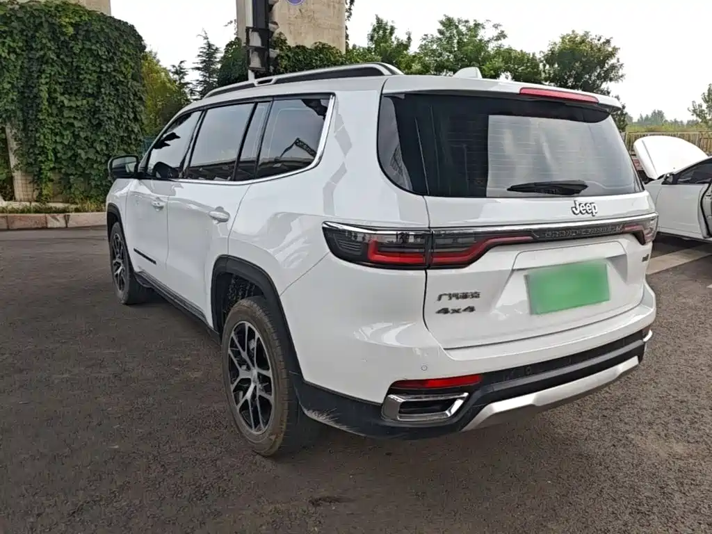 2022 Jeep Grand Commander