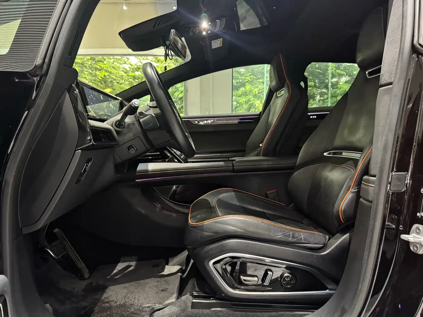 HiPhi X 2021 2021 Founder Edition 6-Seater