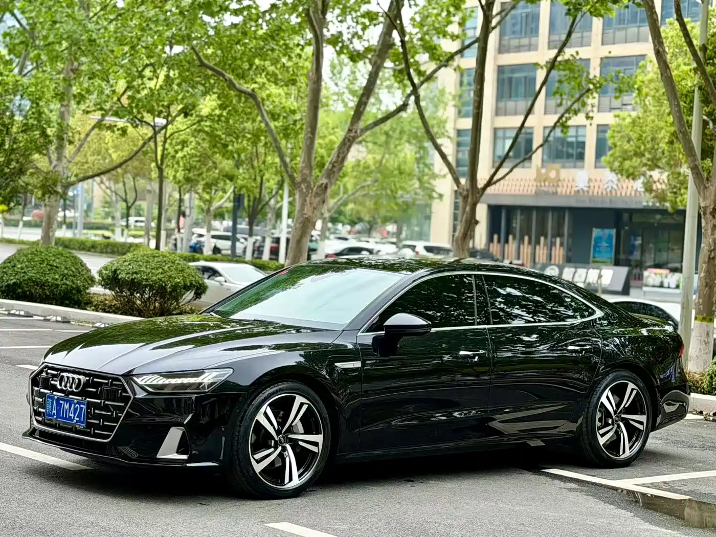 AUDI A7L