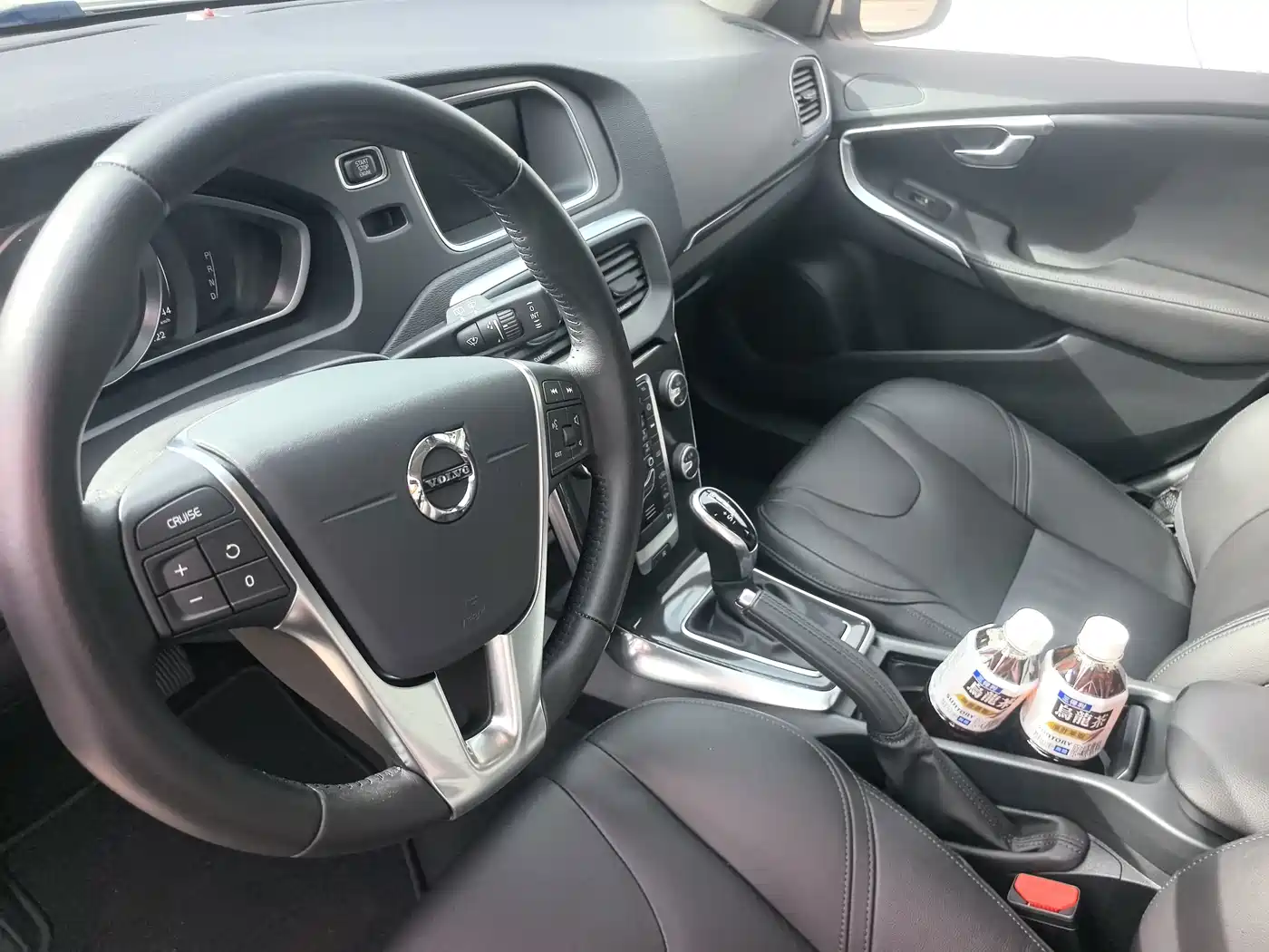 Volvo V40 2017 2017 T3 Inscription