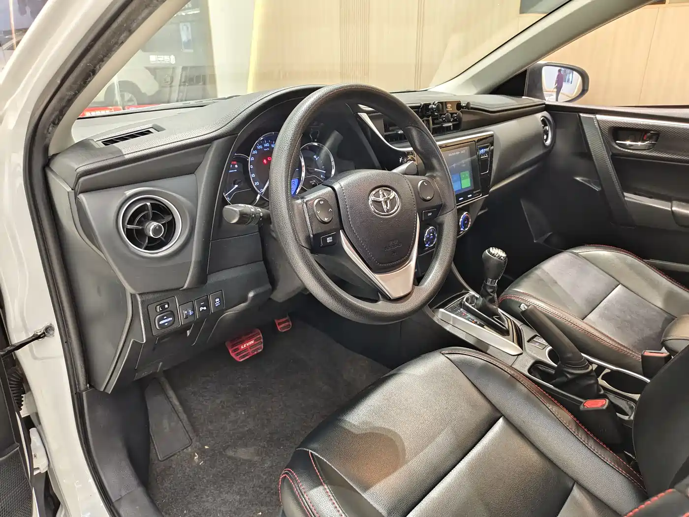 Toyota Levin 2018 185T CVT Luxury Edition фото 20