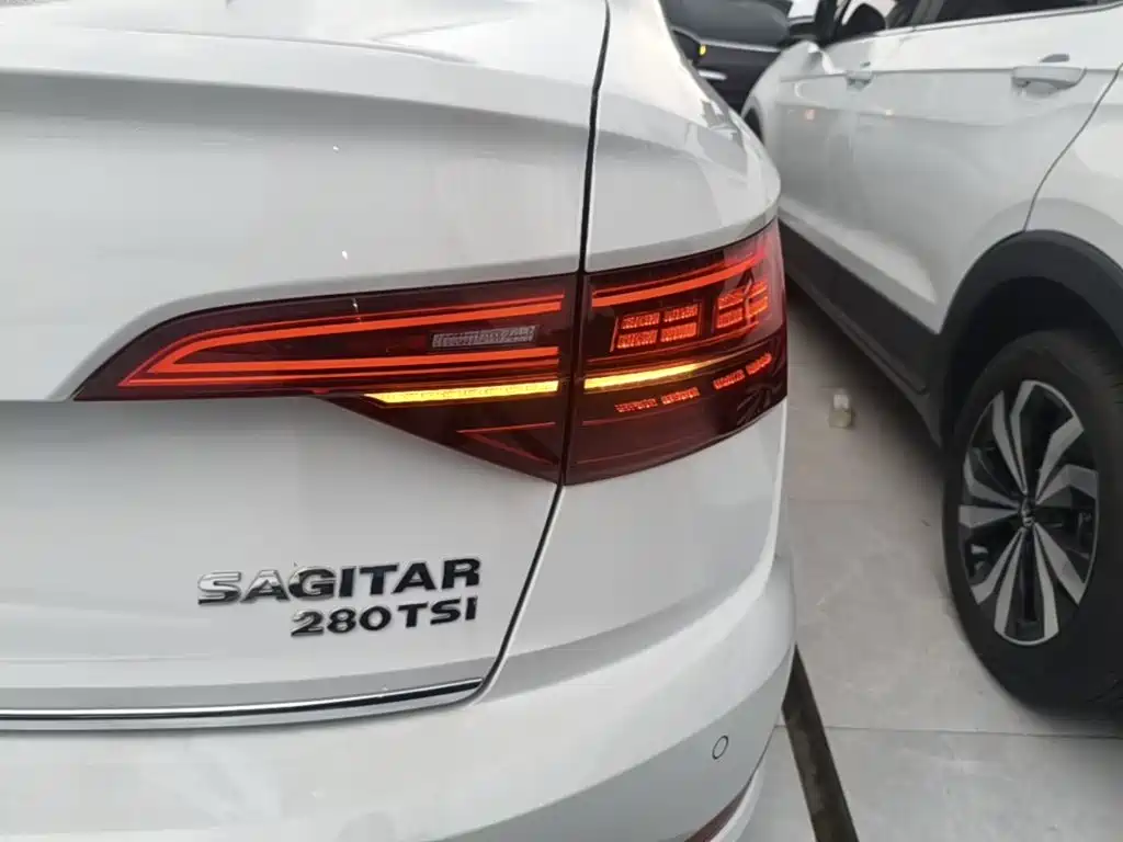 Volkswagen Sagitar, миниатюра 8