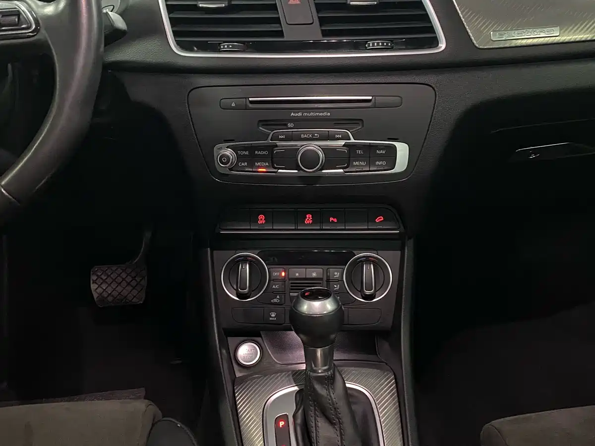 Фото 19 - Audi Q3