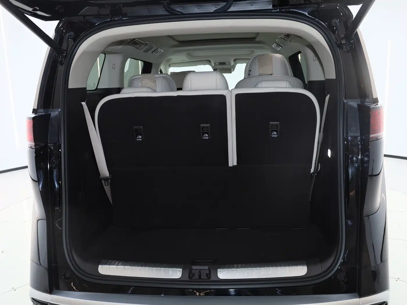 Denza D9 2025 2025 Model DM-i Smart Drive Edition 1020 AWD Flagship