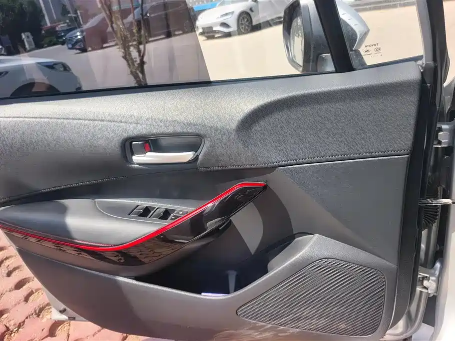 Toyota Levin 2021 185T CVT Sport Edition фото 7