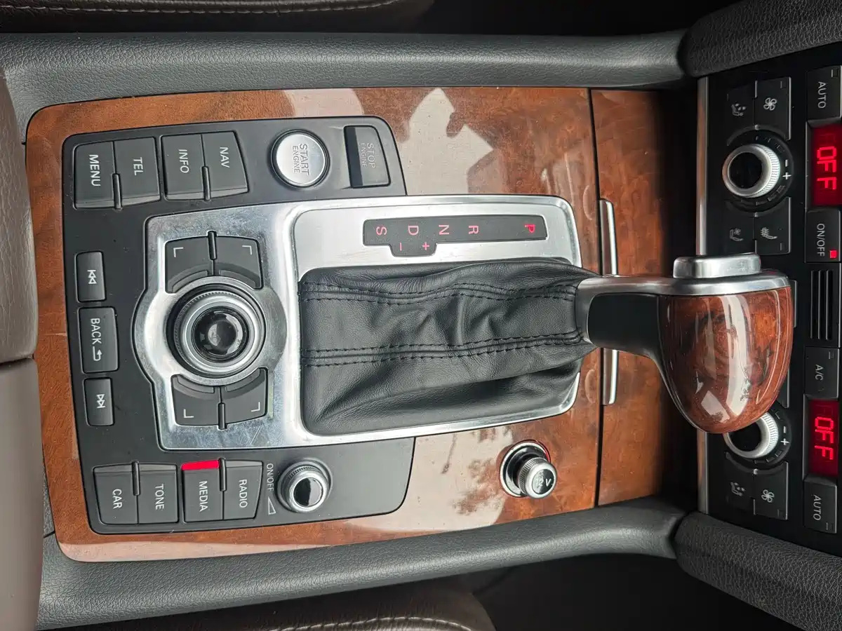 Audi Q7 2014 35 TFSI Off-road фото 19