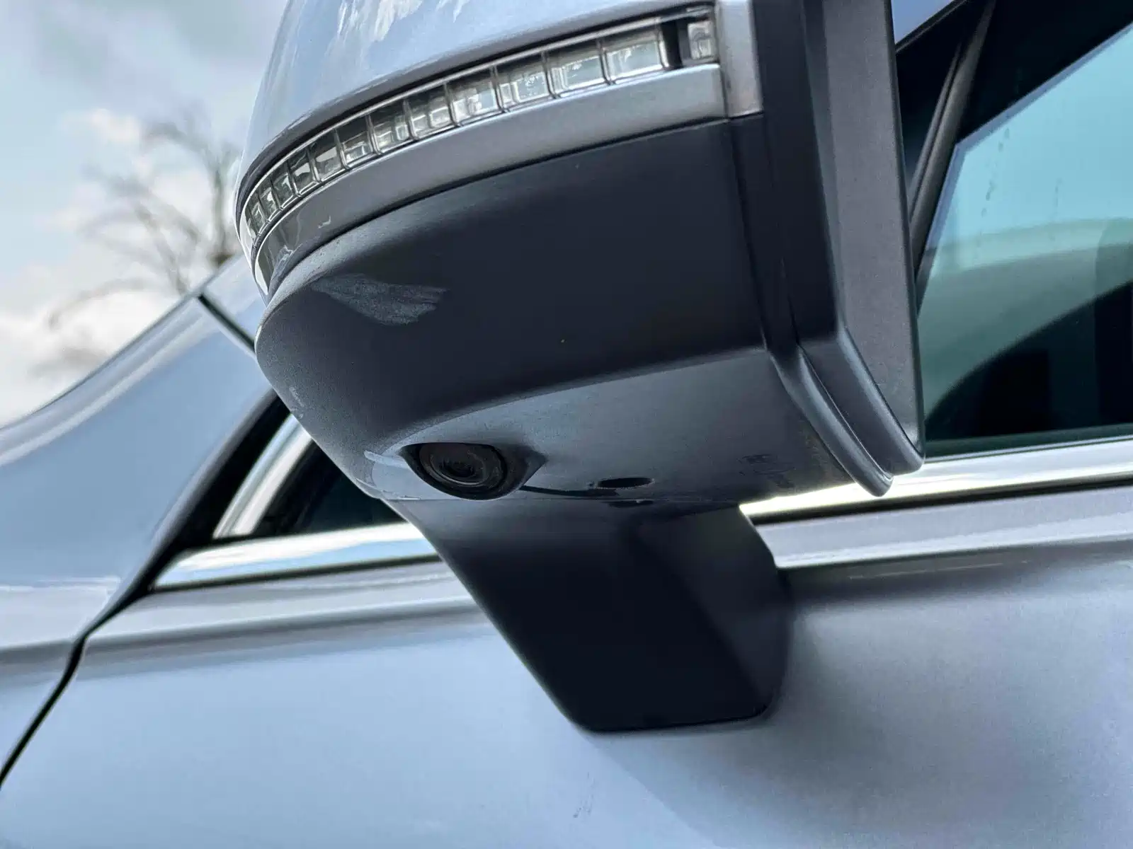 Photo 19 - Volkswagen Tiguan L