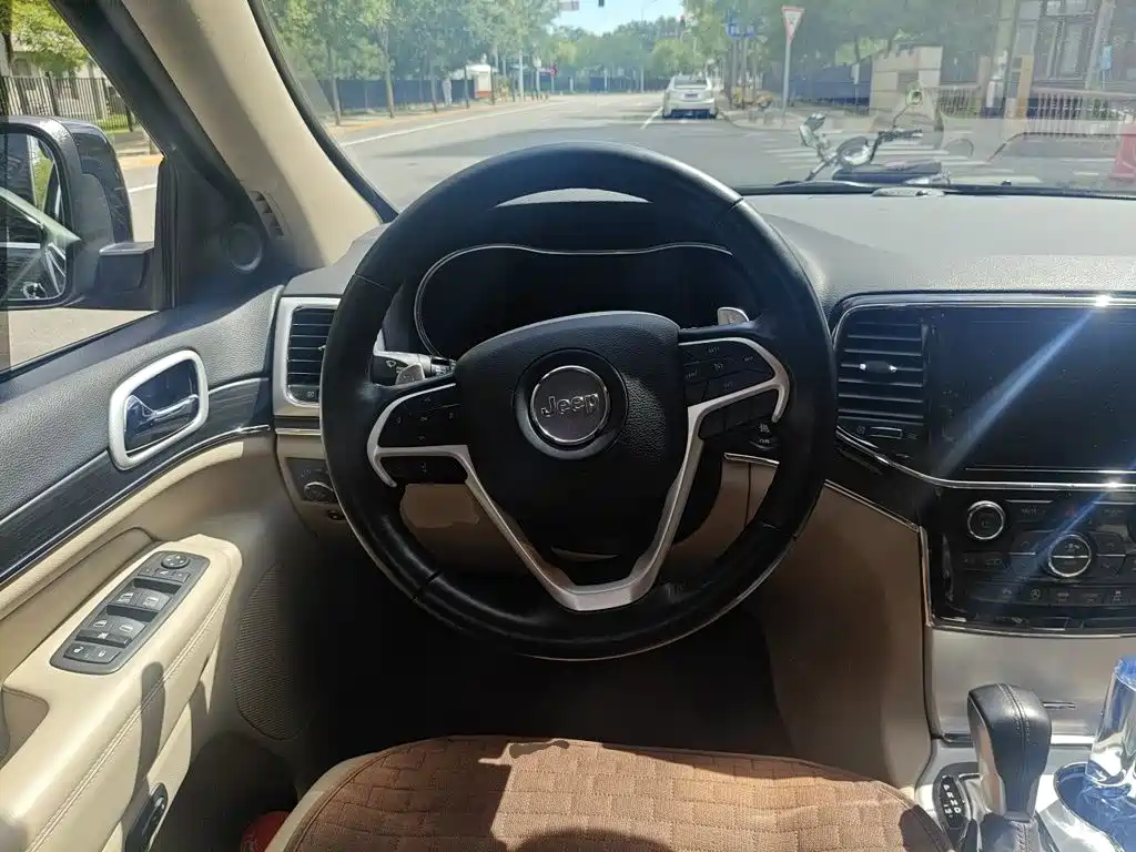 Jeep Grand Cherokee (Import) 2022 2020 3.0L Elite Navigation Edition