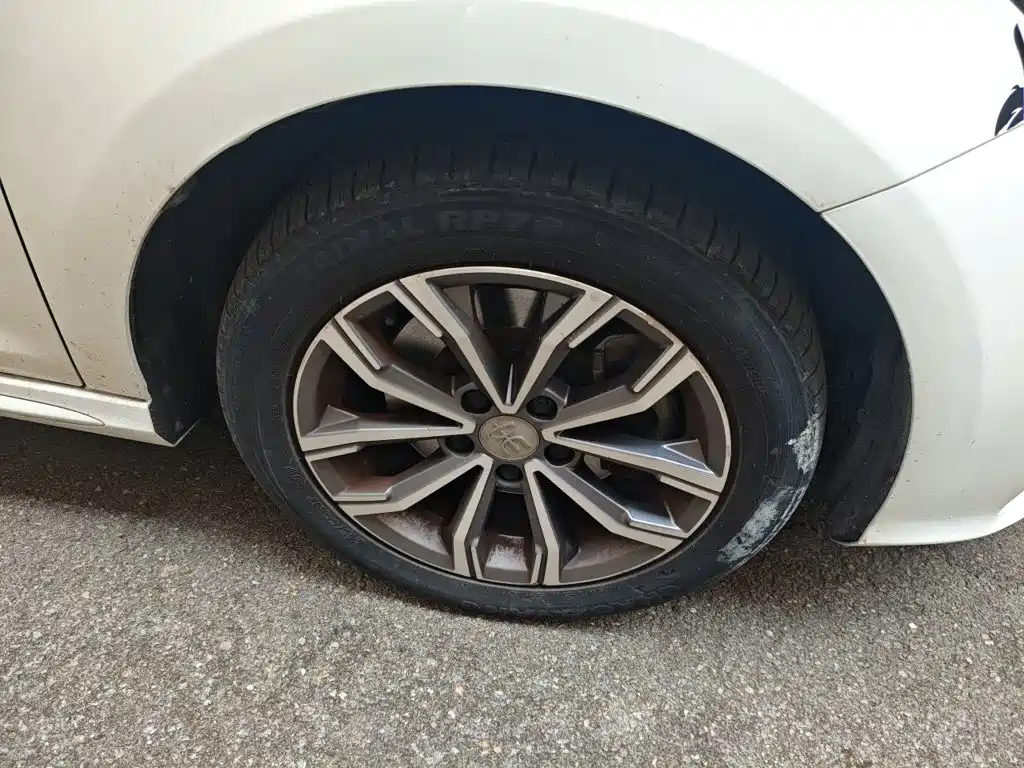BYD Song MAX 2020 2019 1.5T Auto Smart Connected Sunroof 7-seater China VI