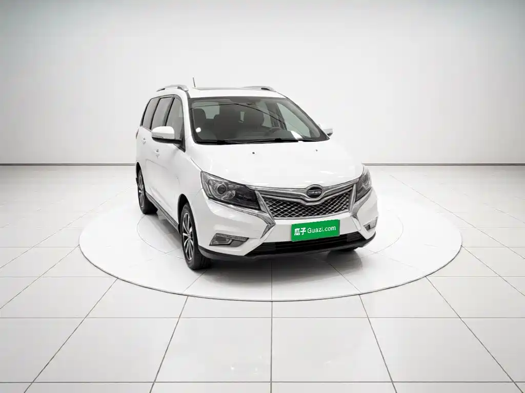 Bisu Auto Bisu M3 2017 2017 1.5L Luxury Edition