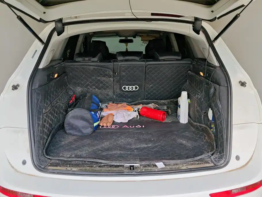 Photo 4 - Audi Q5