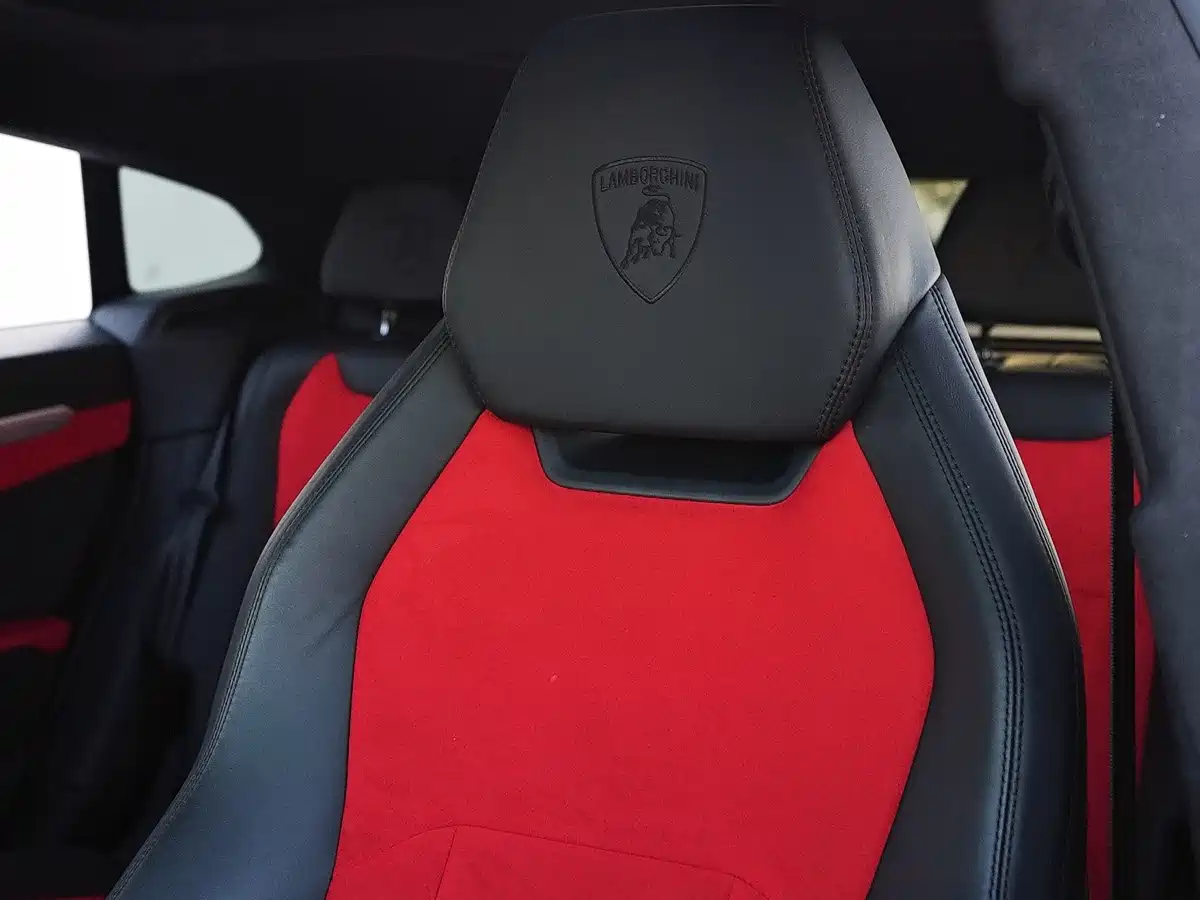 Lamborghini Urus 2021 4.0T V8 фото 10