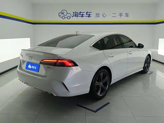 Honda Inspire 2023 260TURBO Elegant Edition — фото 3