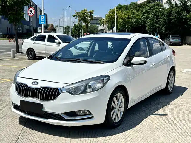  Kia Kia K3 2013 1.6L Automatic GLS