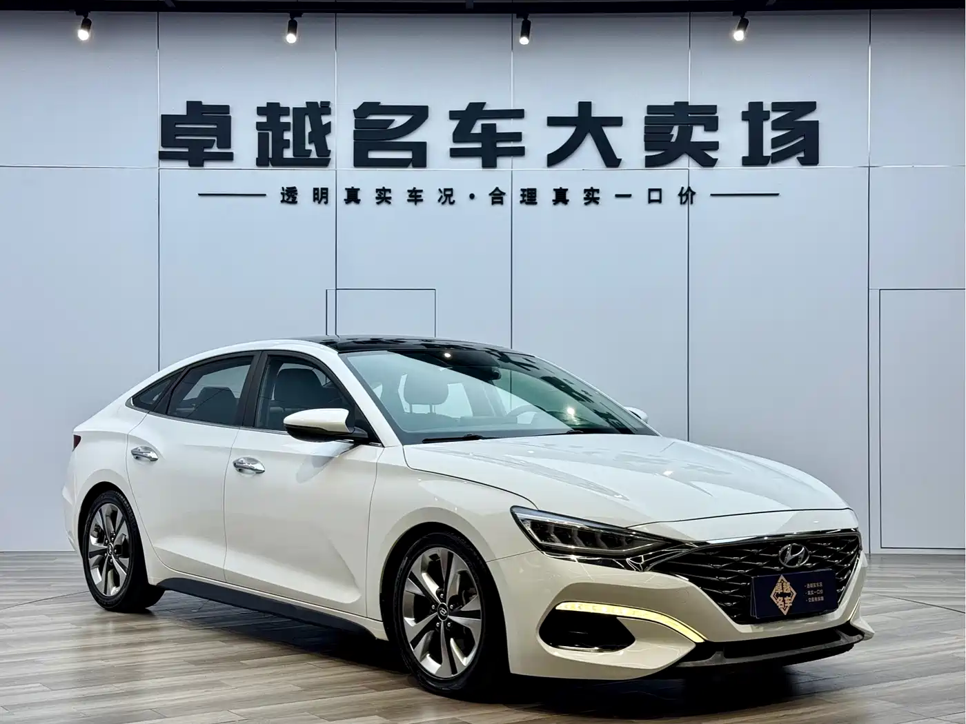 Hyundai Fista 2019 280TGDi Sport Edition China VI фото 3