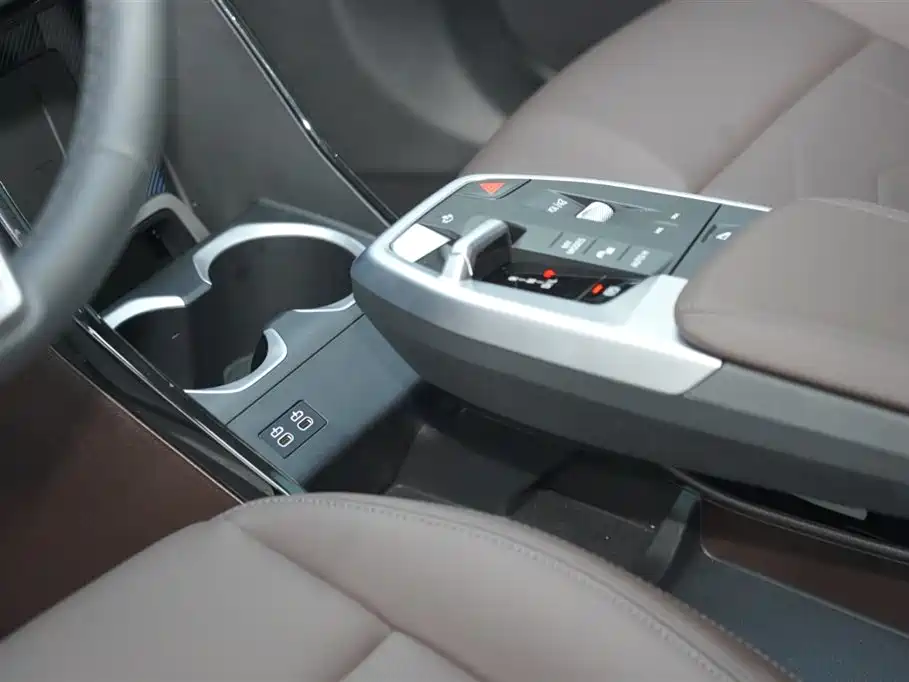 BMW X1 2025 sDrive25Li X Design Package фото 13
