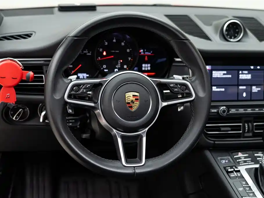 Porsche Macan 2020 Macan 2.0T фото 12