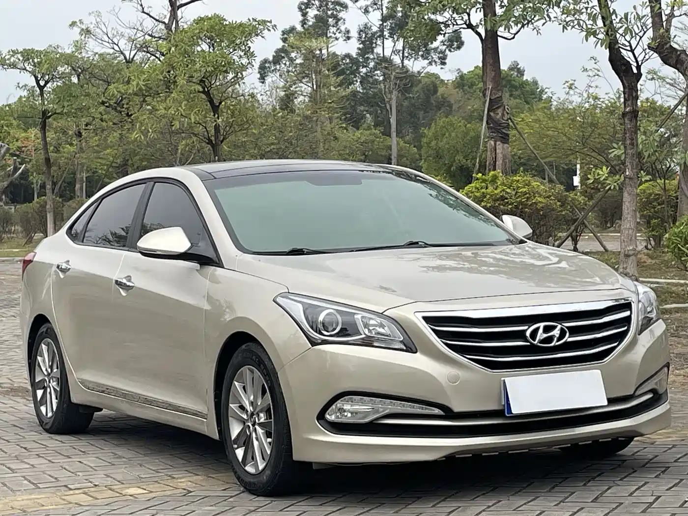 Hyundai Mistra 2014 1.8L Auto Smart GLS фото 4
