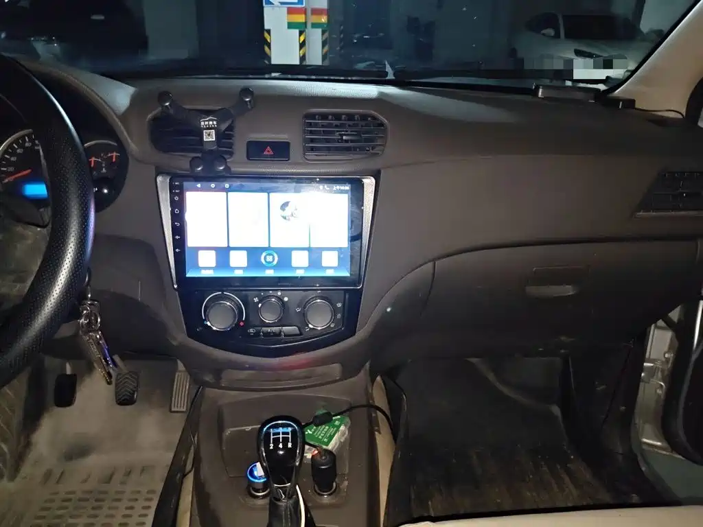 Wuling Motors Wuling Hongguang 2014 2014 1.5L S Standard