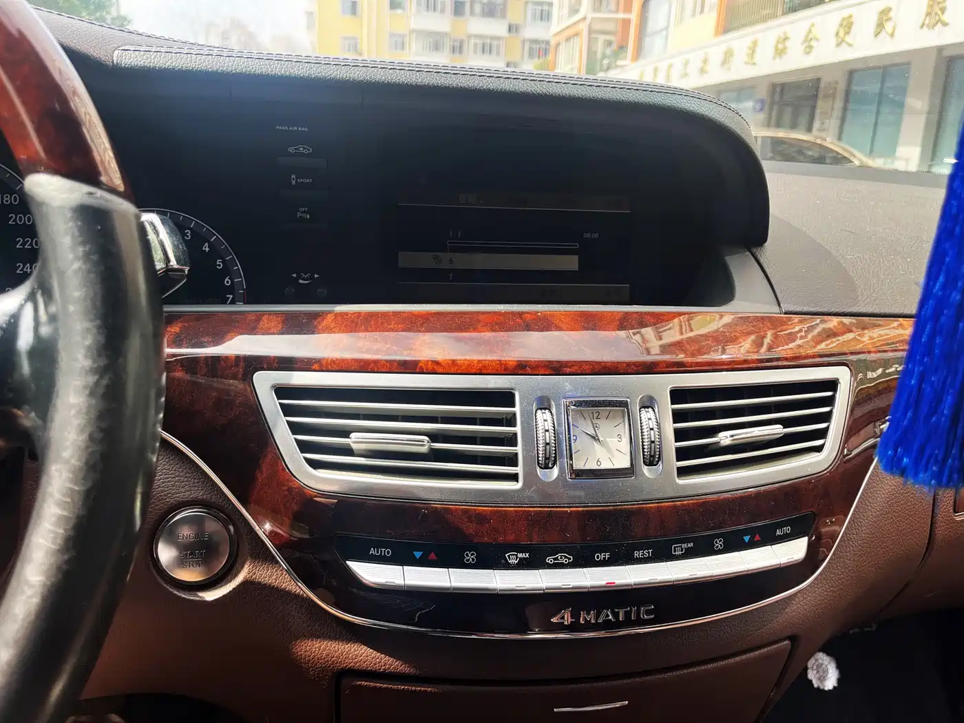 Mercedes-Benz S-Class 2011 S 350 L CGI 4MATIC фото 10
